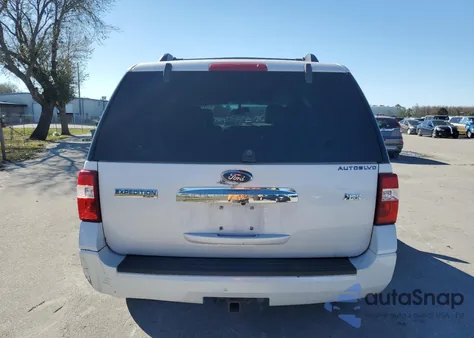 2010 Ford Expedition Limited из США, поврежденный, VIN 1FMJU1K54AEA00607